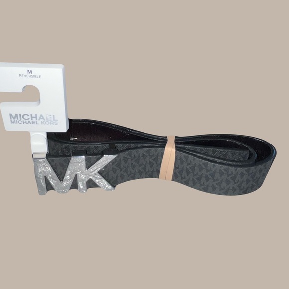 Michael Kors Black Leather Belt - Picture 1 of 2